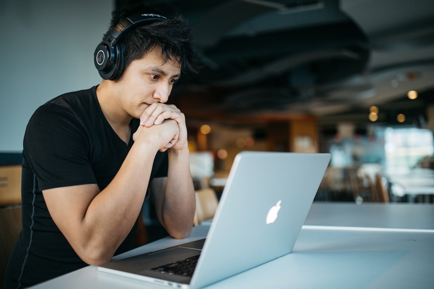 Why AI Skills Are Becoming Essential for Every Student supporting classroom image