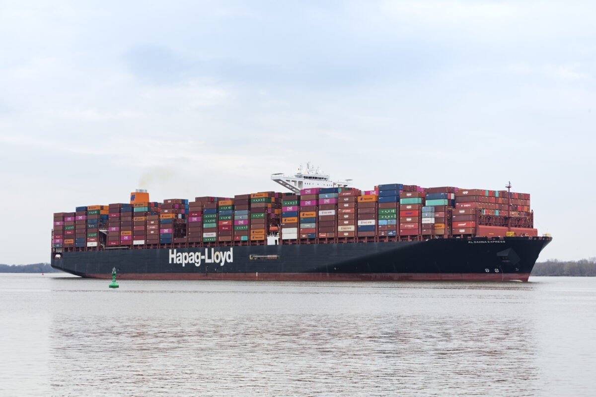 Hapag-Lloyd Raised Its Outlook to $3.7 Billion as Freight Rates Turned Up Again