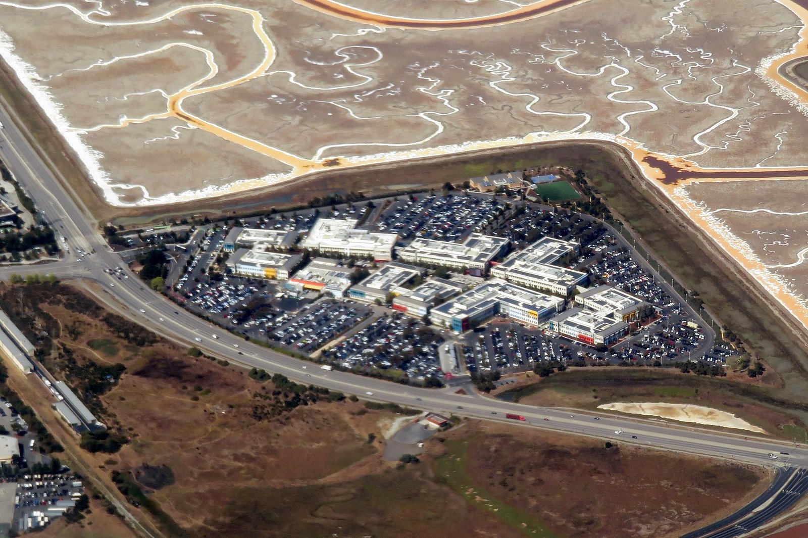 Meta Breaks Ground on Its First Canadian Data Center as AI Spending Moves Beyond Menlo Park