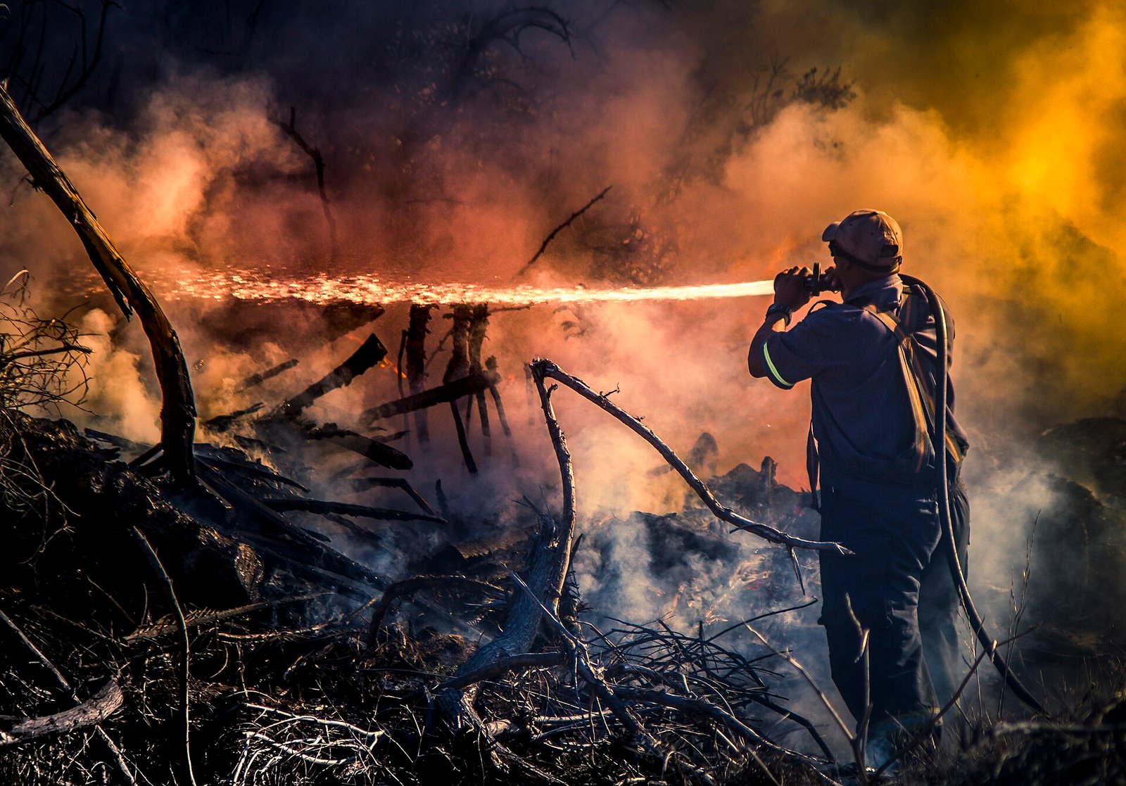 Wildfires Spread Across France and Spain as Europe’s Heat Emergency Deepens
