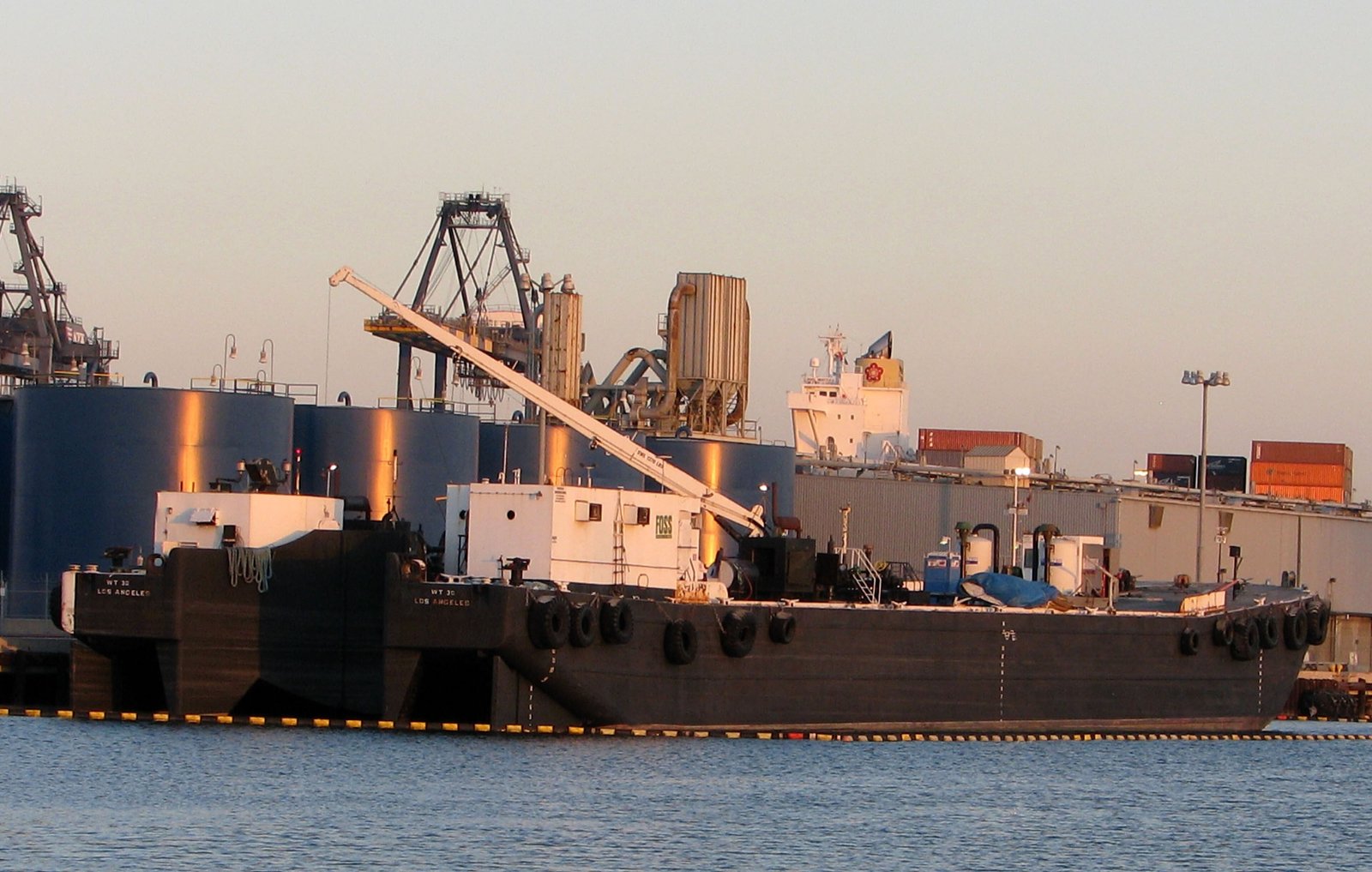 cargo containers United States port cranes