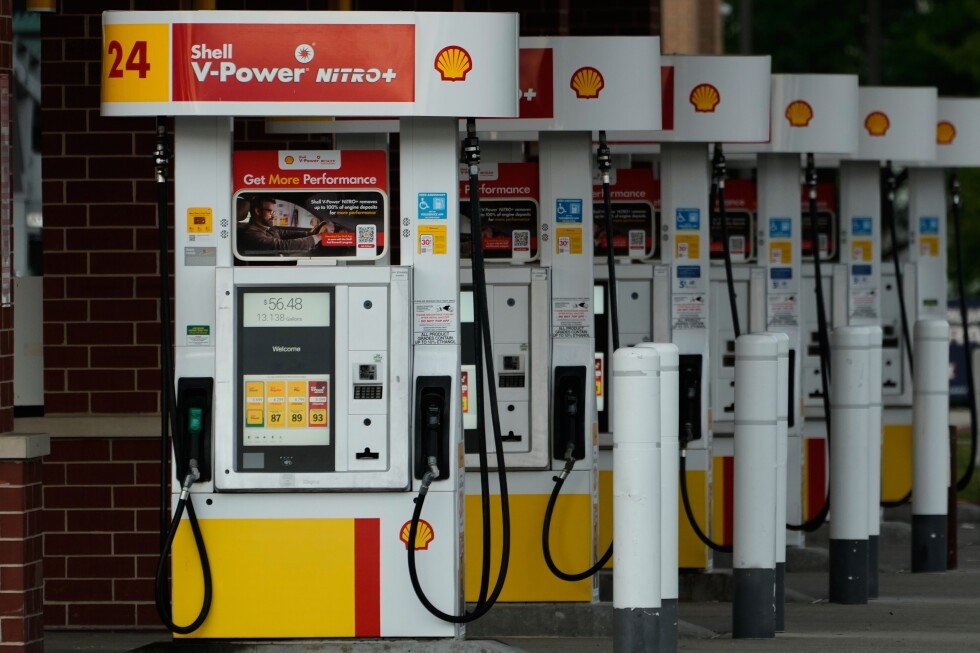 U.S. Gasoline Is Back at $4. The Iran War Is Reaching Household Budgets Again