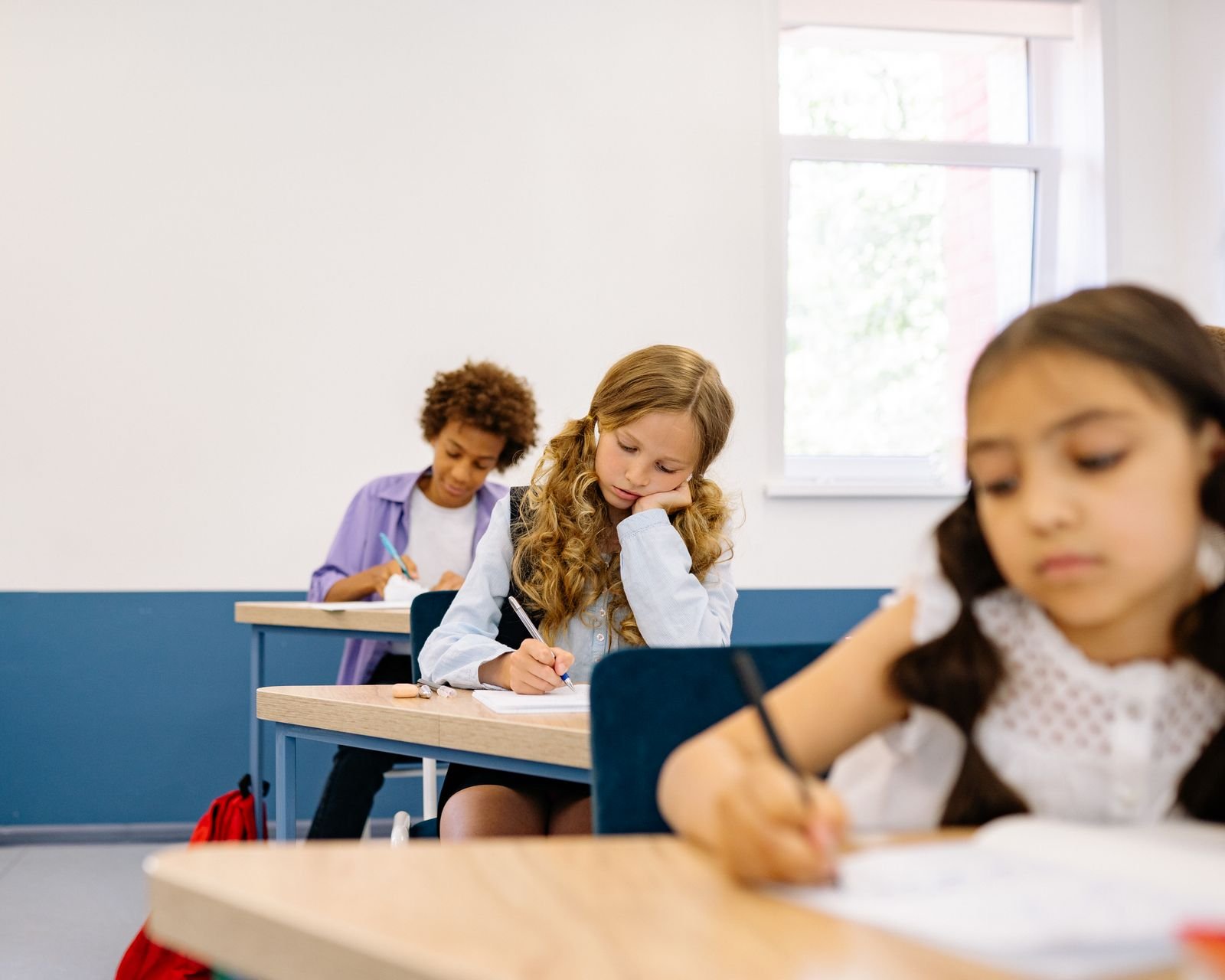 The Handwriting Comeback: Why Schools Are Rethinking Pen and Paper — supporting view