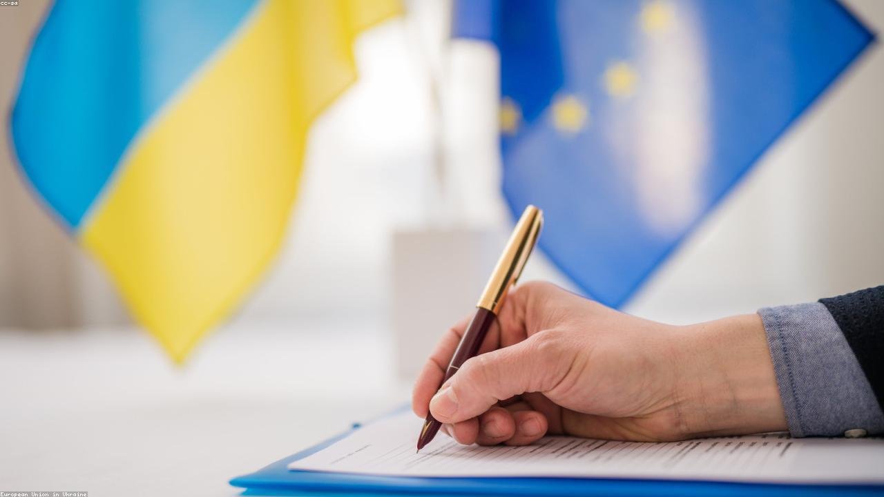 EU Summons Russian Representative as Attacks on Ukraine Intensify supporting editorial view