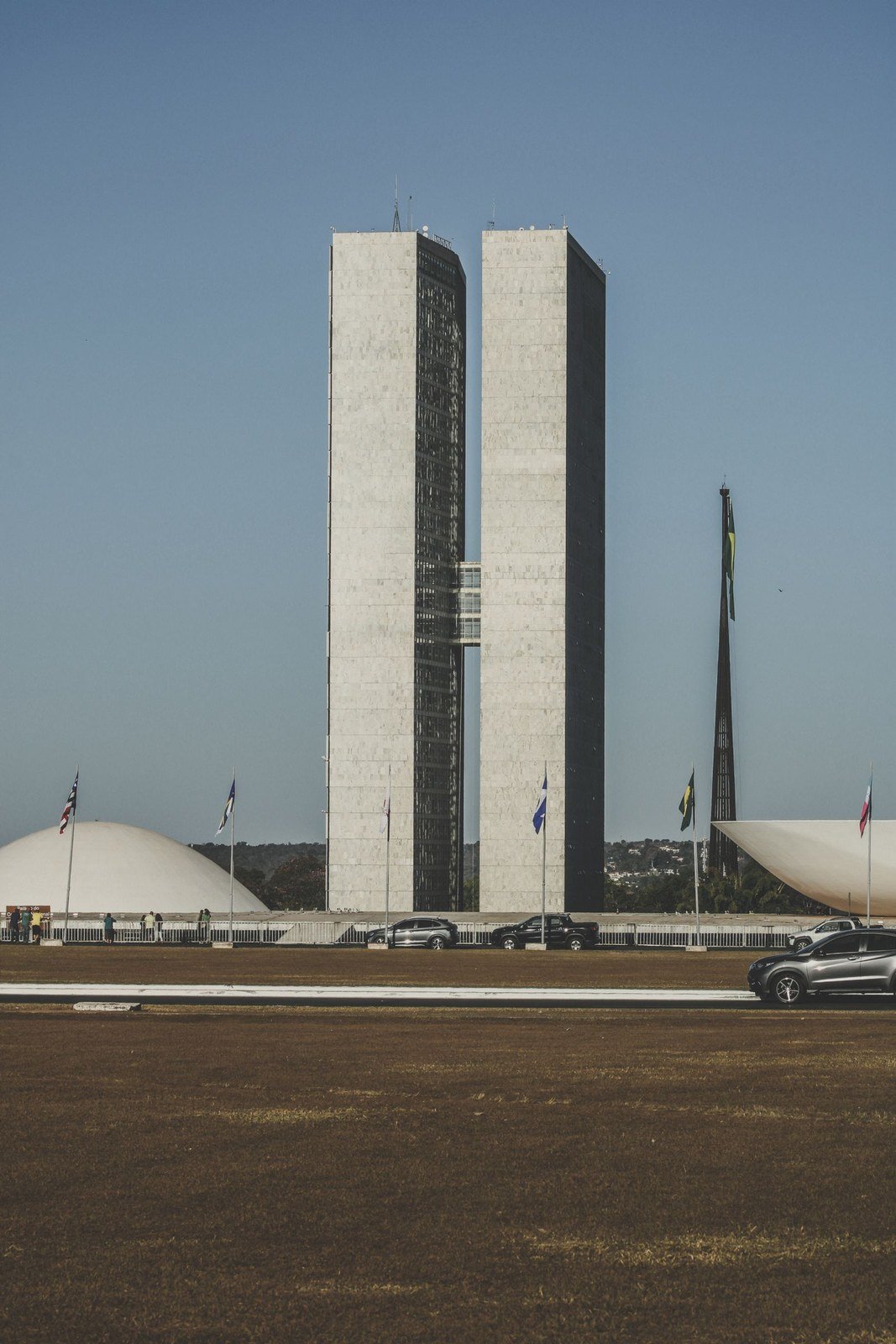 Lula vs. Trump: Why Brazil Has Become a Test of Economic Sovereignty — supporting view