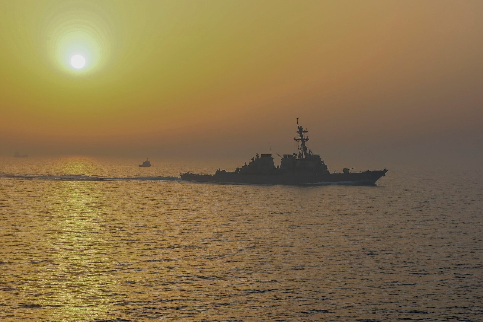 U.S.–Iran Tensions Rise Again as Hormuz Becomes the Center of a Global Energy Emergency