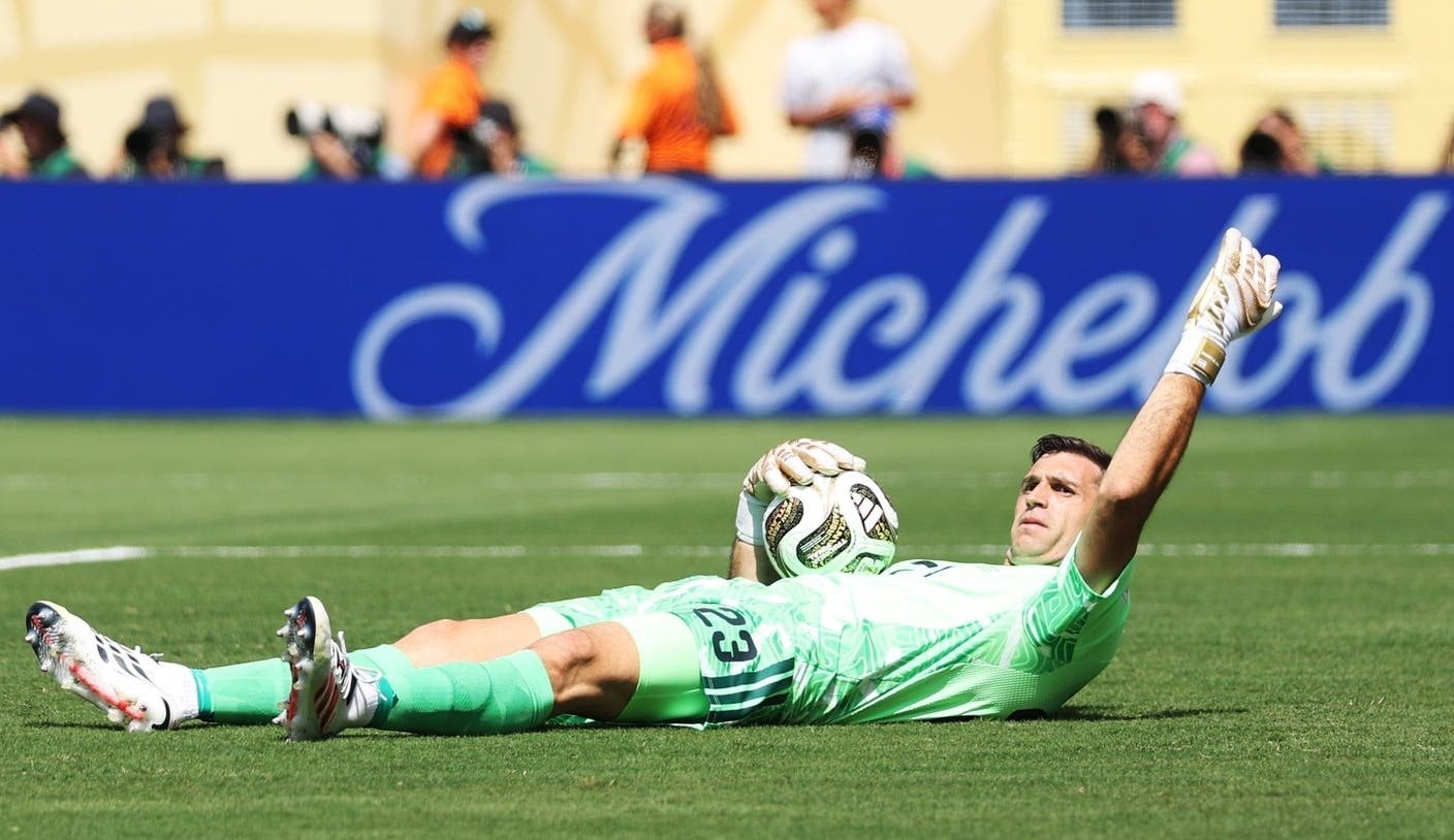 Supporting World Cup final image for Emiliano Martínez Made a Final-Record 12 Saves—and Still Could Not Save Argentina