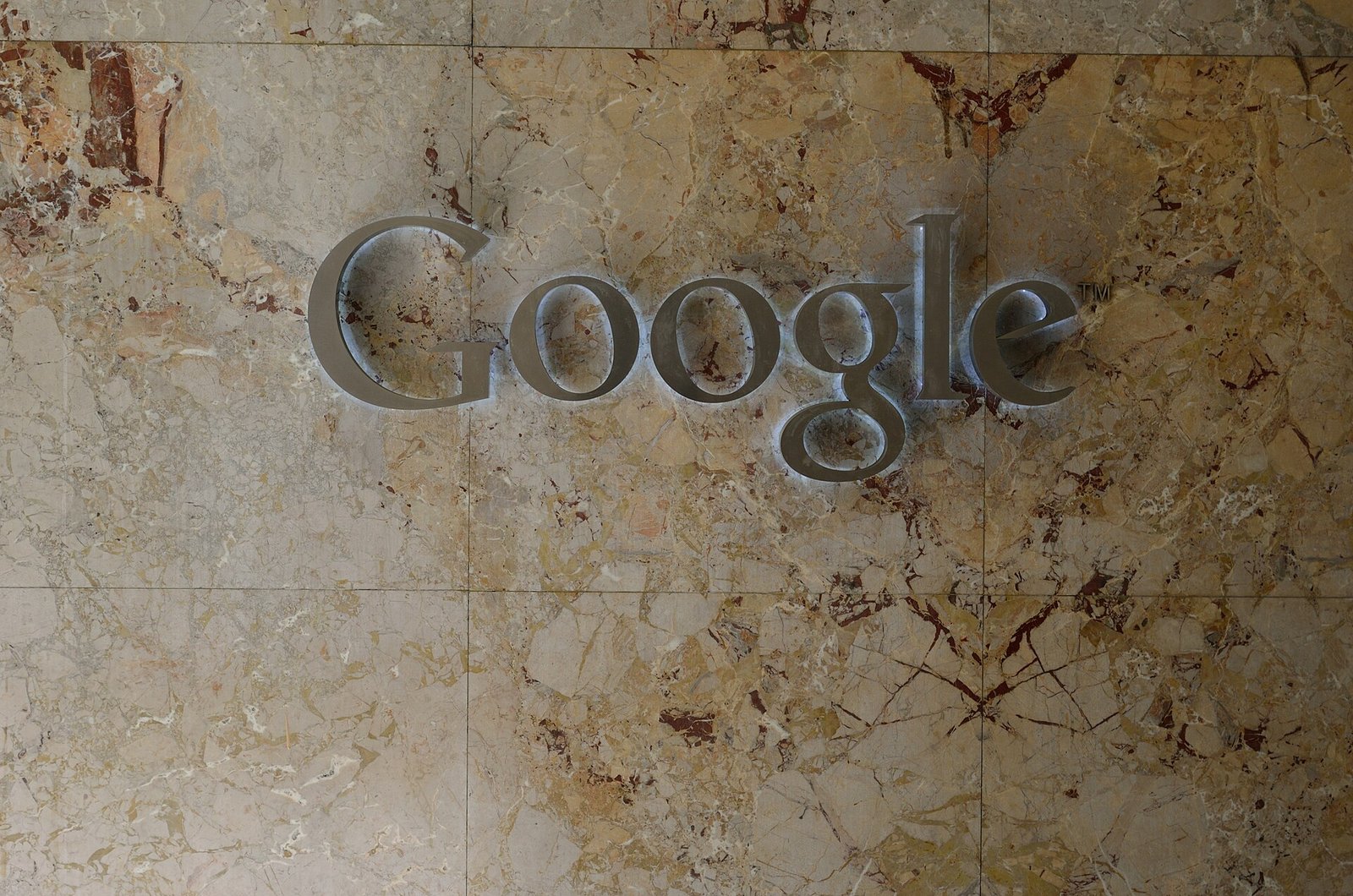 Google Avoids Ad-Tech Breakup but Faces Court-Ordered Business Changes